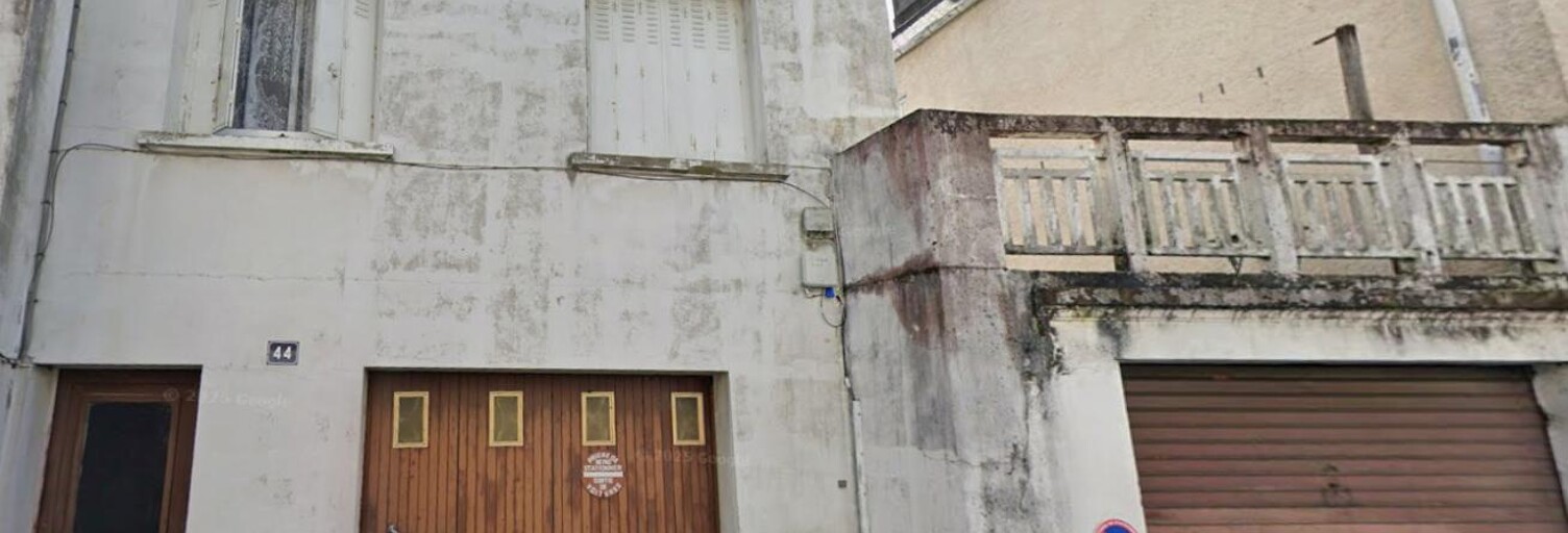 Immeuble  152 m² à vendre à Oloron-Sainte-Marie (64400)