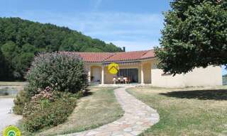 Maison 6 Pièces 121 m² à vendre à Yolet (15130)
