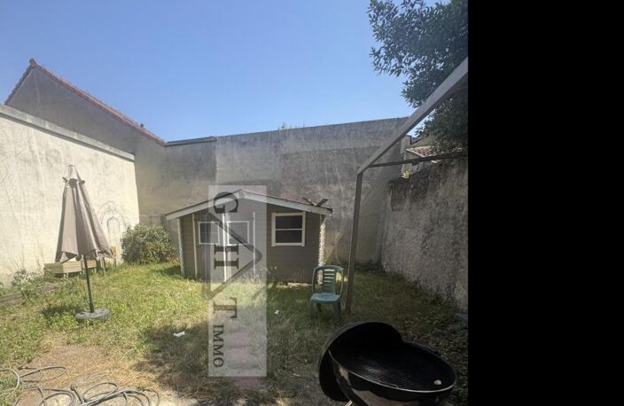 ENTREPÔT/BUREAUX CHAMPIGNY — photo 3