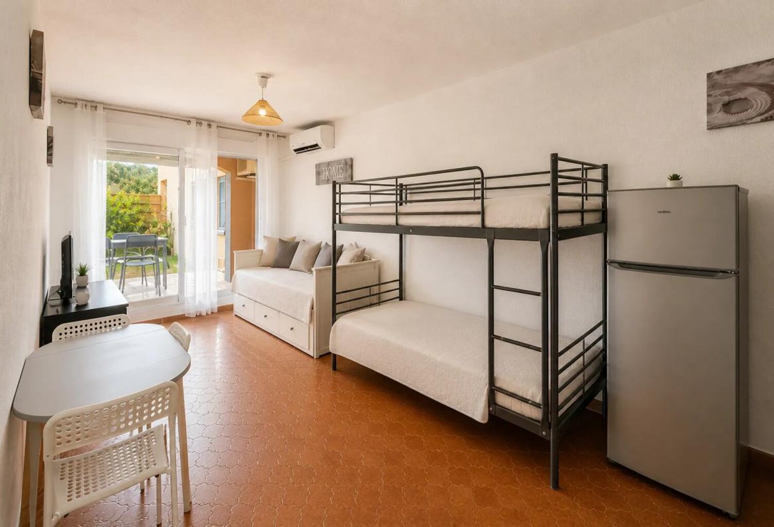 Appartement 1 pièce de 31 m² à Saint-Mandrier-sur-Mer — photo 1
