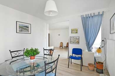 Appartement 4 pièces 248000 €