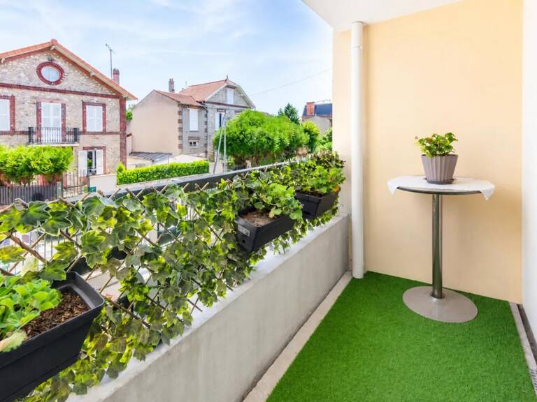 Appartement F4 de 75 m² à Franconville — photo 1