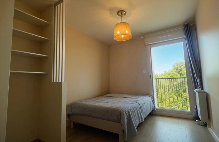 Appartement de 4 pièces de 82 m² à Saint-Mandé — photo 4