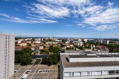 Appartement 4 pièces 235000 €