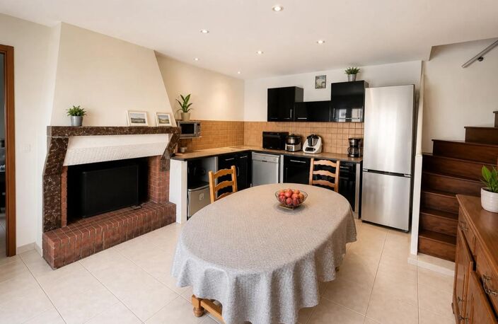 Maison de 4 pièces de 130 m² à Sainte-Eulalie — photo 4