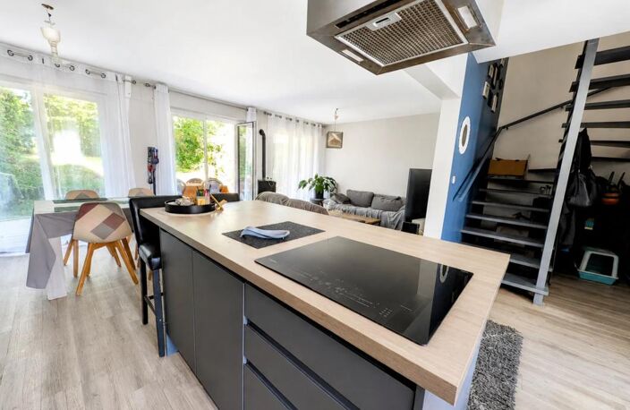 Maison de 5 pièces de 88 m² à Ris-Orangis — photo 2