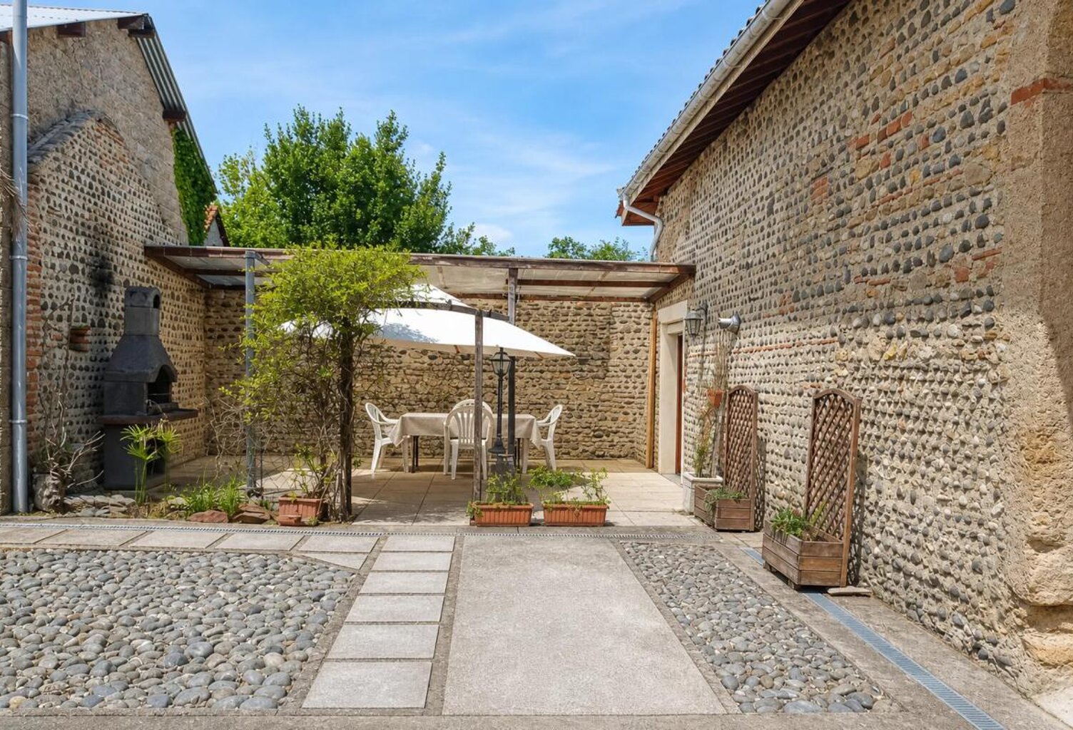 Maison de caractère 283 m² rénovée XVIIIᵉ Labatut-Rivière — photo 1