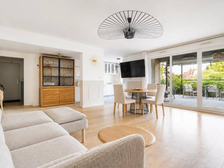 Appartement de 5 pièces de 107 m² à Saint-André-lez-Lille — photo 1