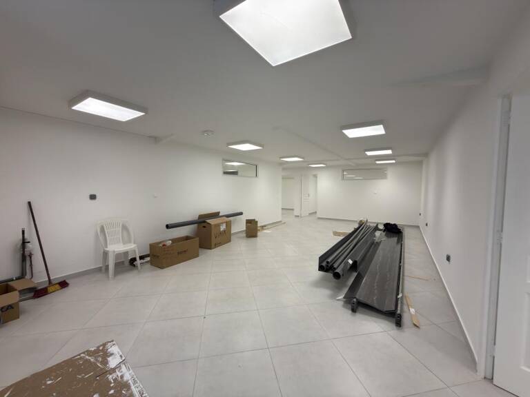 Bureau climatisé de 150 m² - Bras-Panon — photo 1