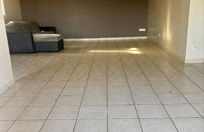 Vente maison 3 pièces 174 m² Draguignan (83300) — photo 3