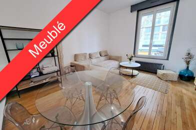 Appartement 2 pièces 870 €
