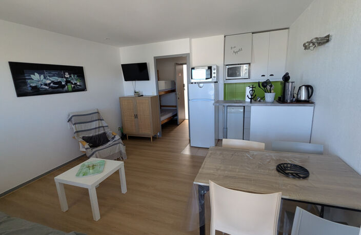 Studio en centre-ville avec vue sur mer — photo 4