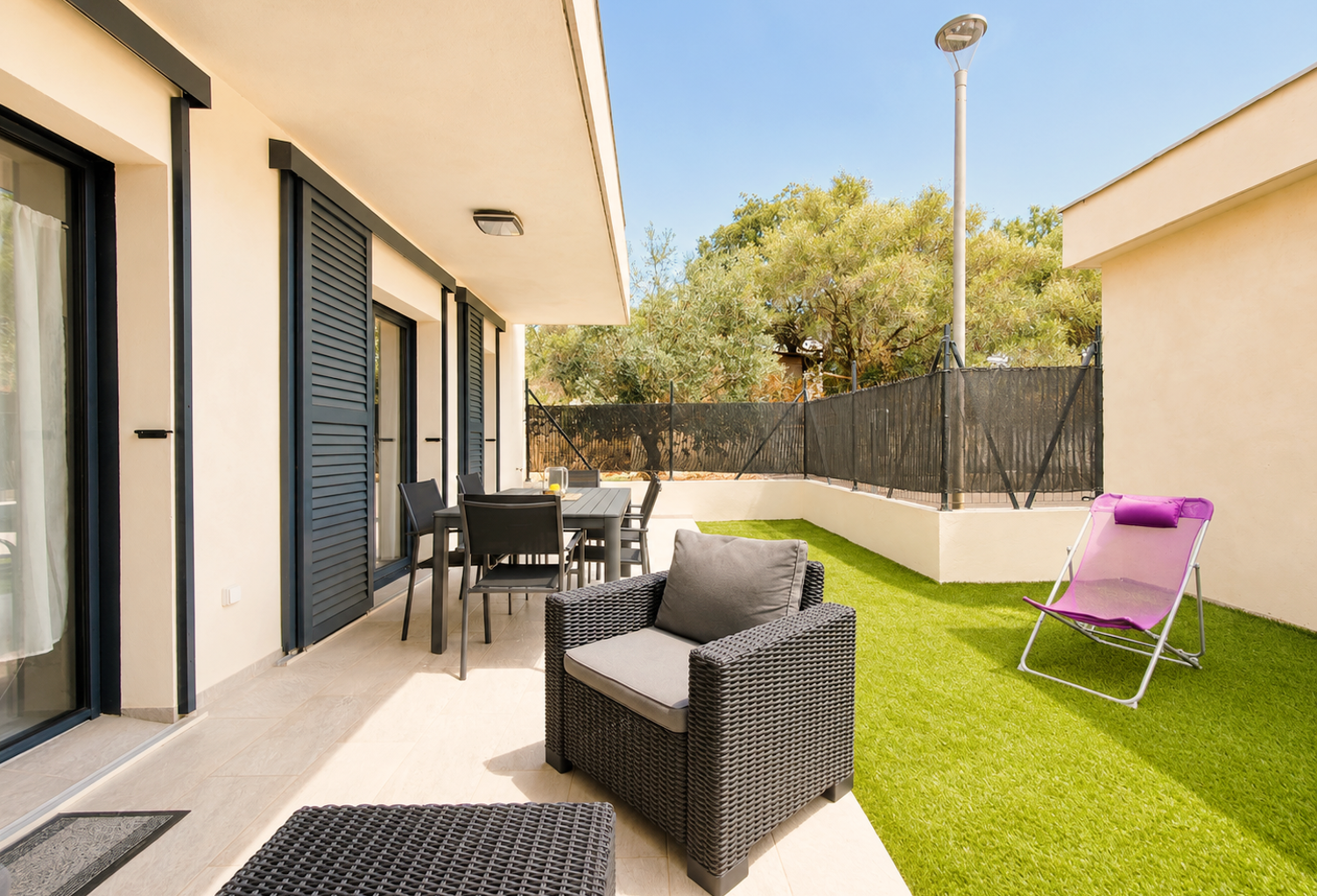 AGRÉABLE APPARTEMENT T2 À STE-LUCIE DE PORTO-VECCHIO À PROXI — photo 1