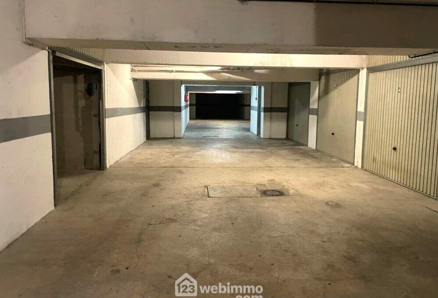 Box sous sol - 13m² - Sainte-Maxime — photo 1