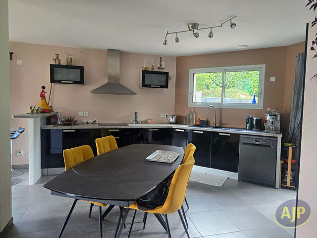 MAISON IMMACULEE — photo du bien