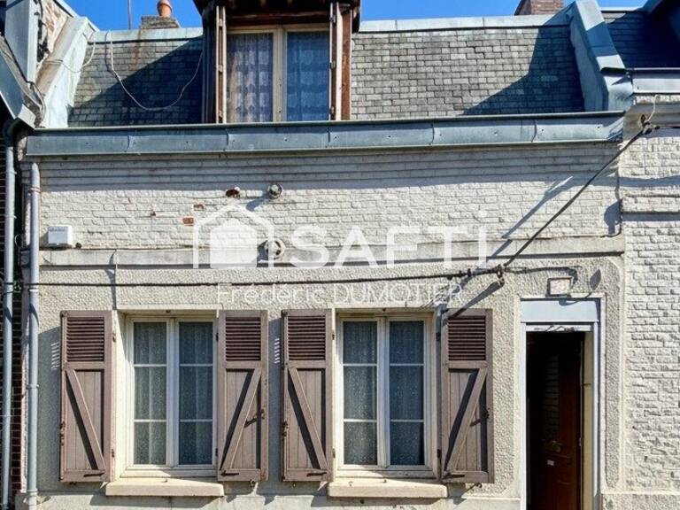 Maison proche du centre ville avec garage, cour et dépendances — photo 1