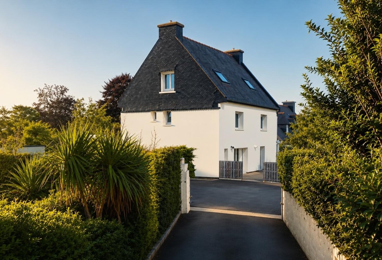 Maison Lannion (Beg Léguer) proche mer - entièrement rénovée - 200 m2 — photo 1