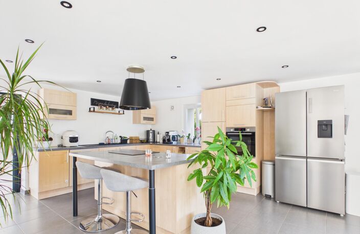 Maison Lannion (Beg Léguer) proche mer - entièrement rénovée - 200 m2 — photo 3