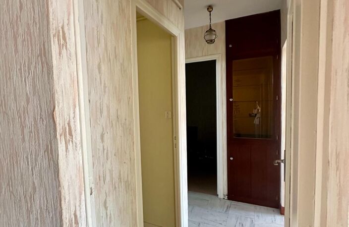 Appt T3 58m² avec balcon, loggia, cave, terrasse — photo 5