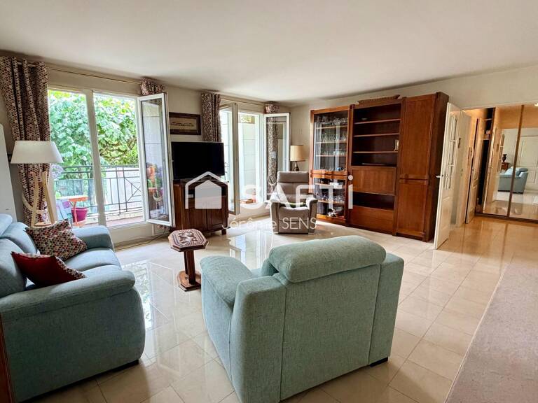 Appartement familial au cœur de Poissy — photo 1