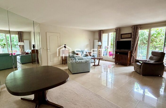 Appartement familial au cœur de Poissy — photo 3