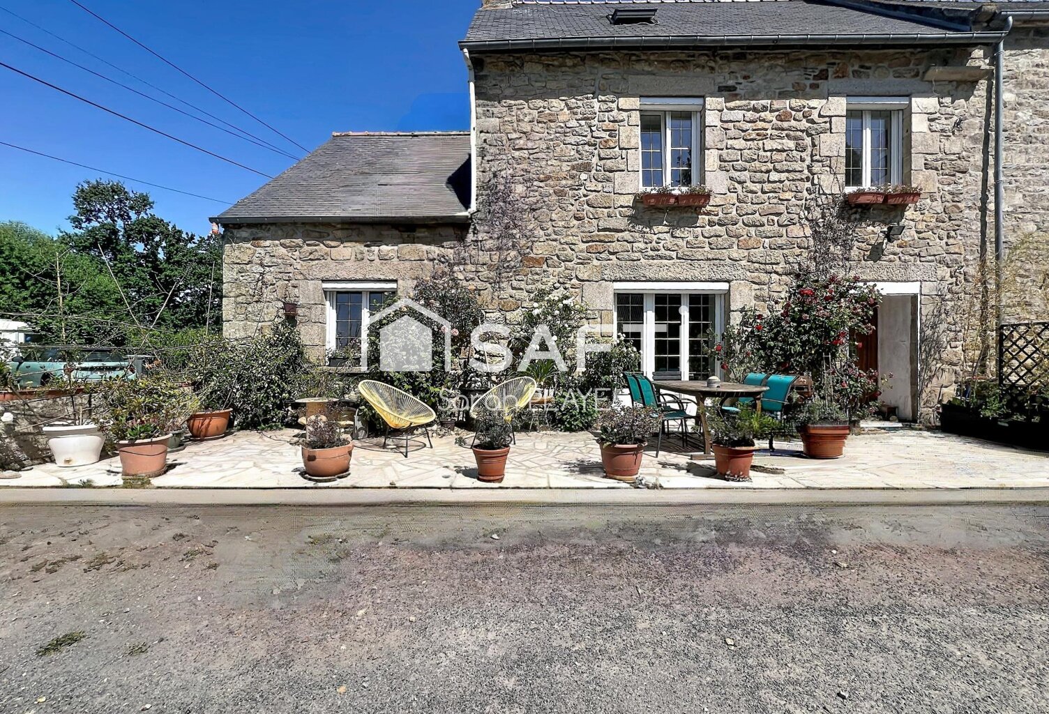 Maison en pierre, 4 chambres — photo 1