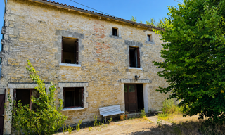 Maison 5 Pièces 120 m² à vendre à Ruffec (16700)