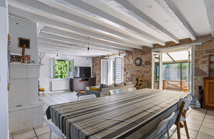 Ascain, maison de type 5 de 170 m2 sur parcelle 734 m2 — photo 3