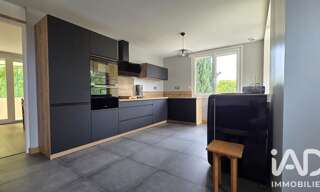 Maison 4 Pièces 104 m² à louer à Somme-Tourbe (51600)
