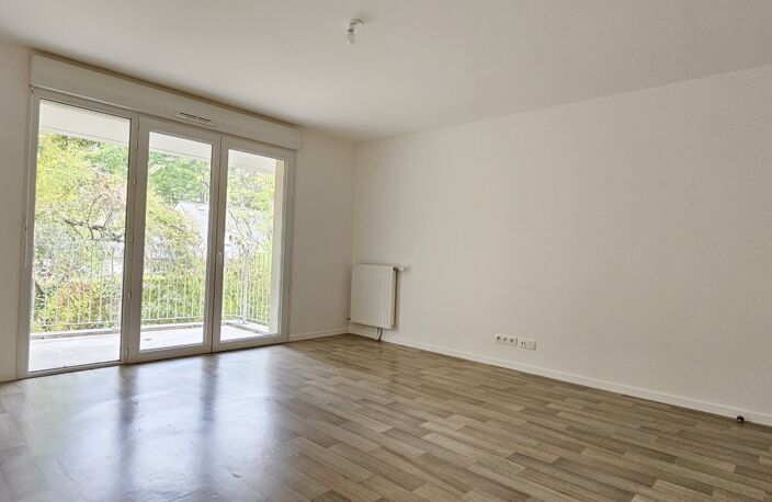 Vente Appartement 3 pièces — photo 2