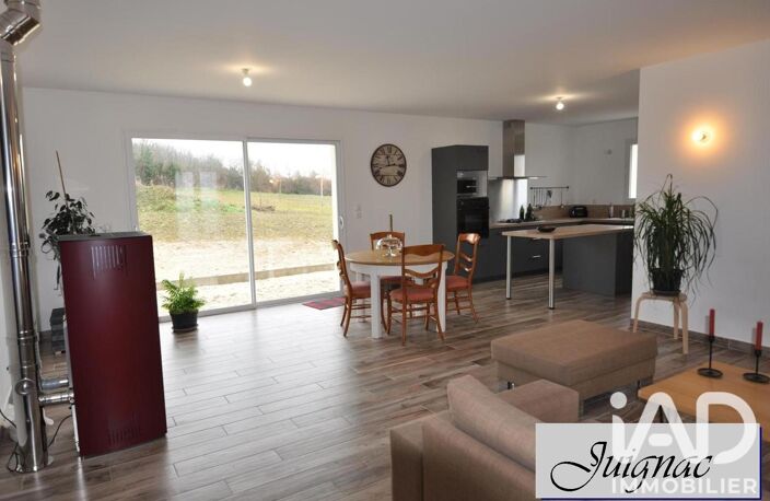 Vente Maison de village 5 pièces — photo 2