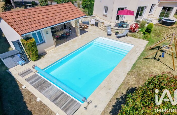 Vente Maison traditionnelle 7 pièces — photo 2