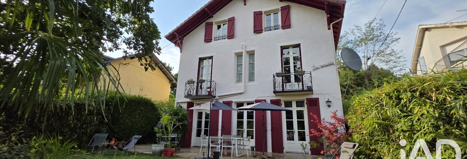 Maison 10 Pièces 241 m² à vendre à Salies-de-Béarn (64270)