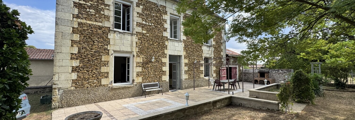Maison 5 Pièces 117 m² à vendre à Cernay (86140)