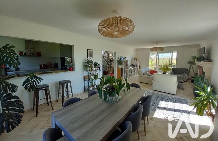 Vente Maison/villa 6 pièces — photo 2