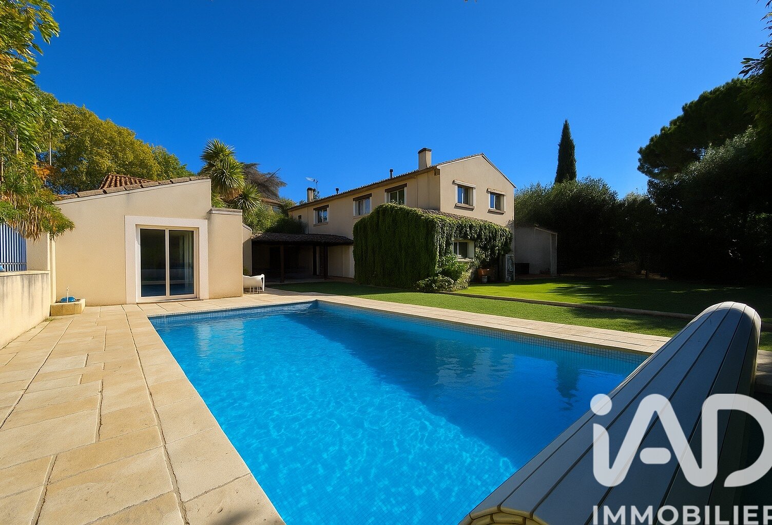 Vente Maison/villa 9 pièces — photo 1