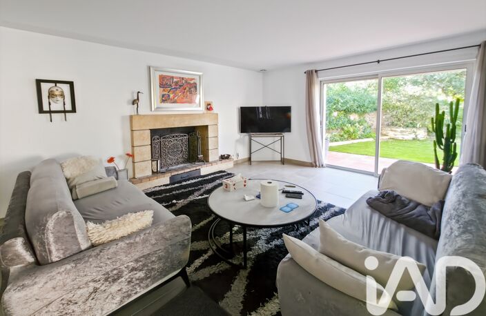 Vente Maison/villa 9 pièces — photo 3