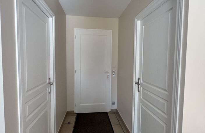 Vente Maison/villa 4 pièces — photo 2