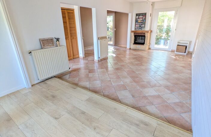 Vente Maison/villa 5 pièces — photo 3