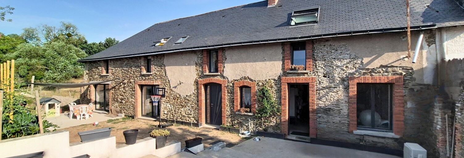 Maison 7 Pièces 144 m² à vendre à Chemillé-en-Anjou (49120)