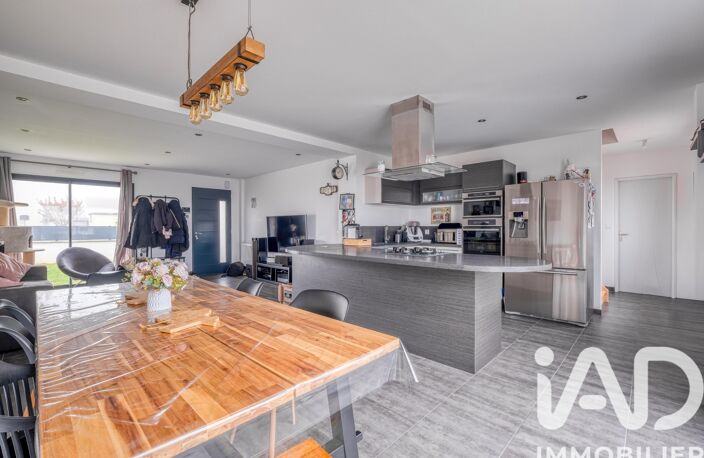 Vente Maison/villa 5 pièces — photo 3