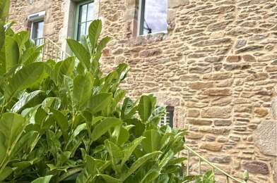 Maison 4 pièces 880 €