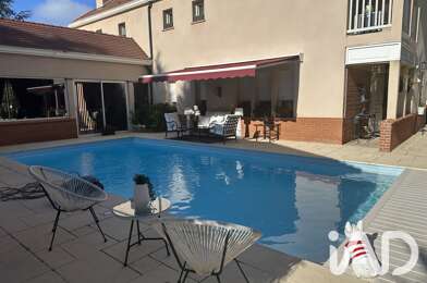 Maison 9 pièces 990000 €