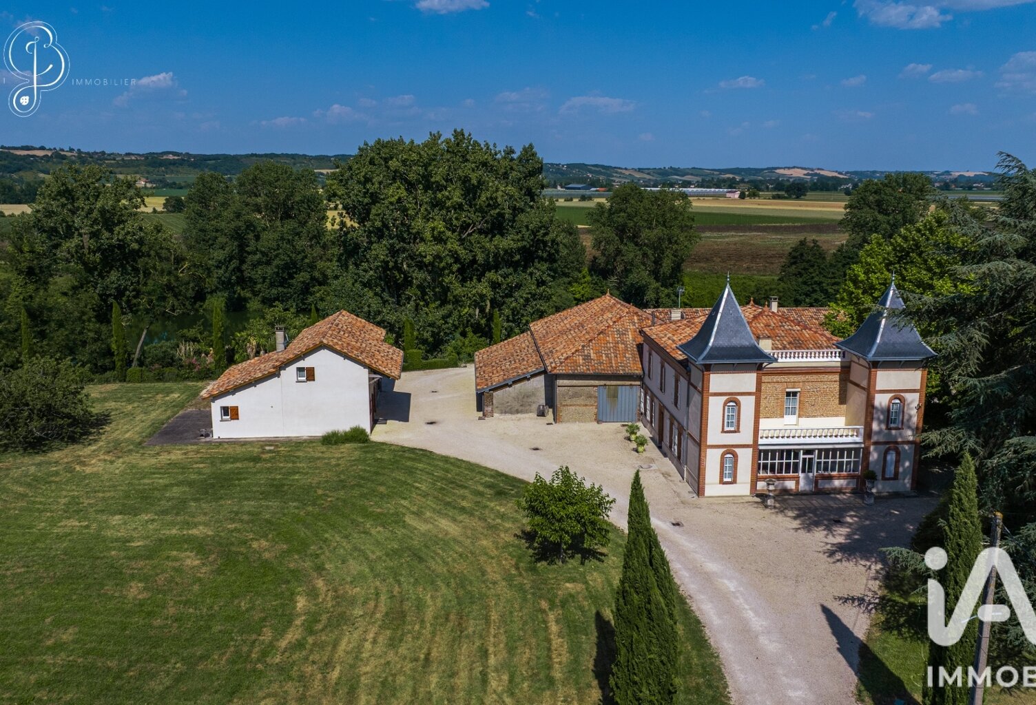 Vente Château 13 pièces — photo 1
