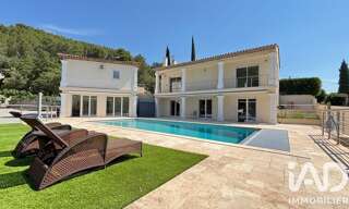 Maison 7 Pièces 192 m² à vendre à La Motte (83920)