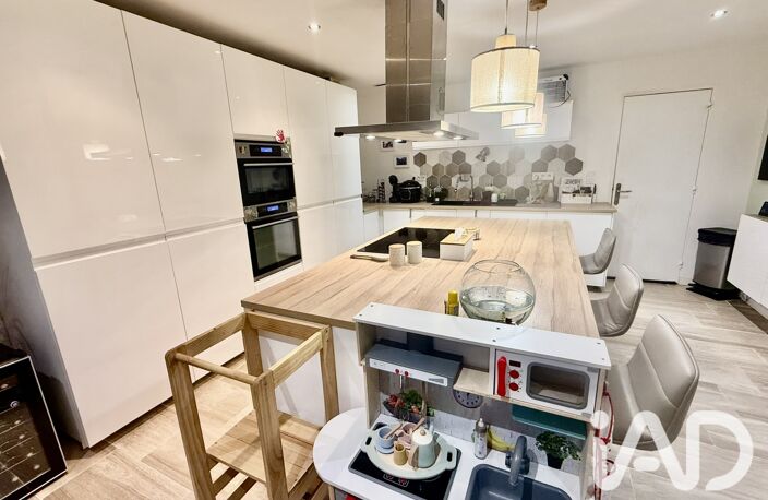 Vente Maison/villa 6 pièces — photo 4