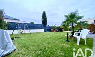 Maison 8 Pièces 113 m² à louer à Saint-Aubin-d'Aubigné (35250)