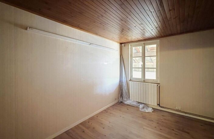 Plateau 88 m² à aménager avec terrasse couverte — photo 2