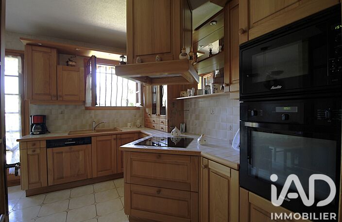 Vente Maison traditionnelle 7 pièces — photo 5