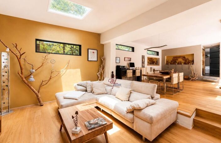 Villa — photo 3